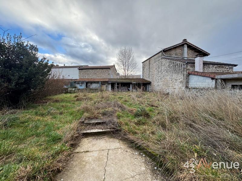 Maison - 137 m² - 7 pièces