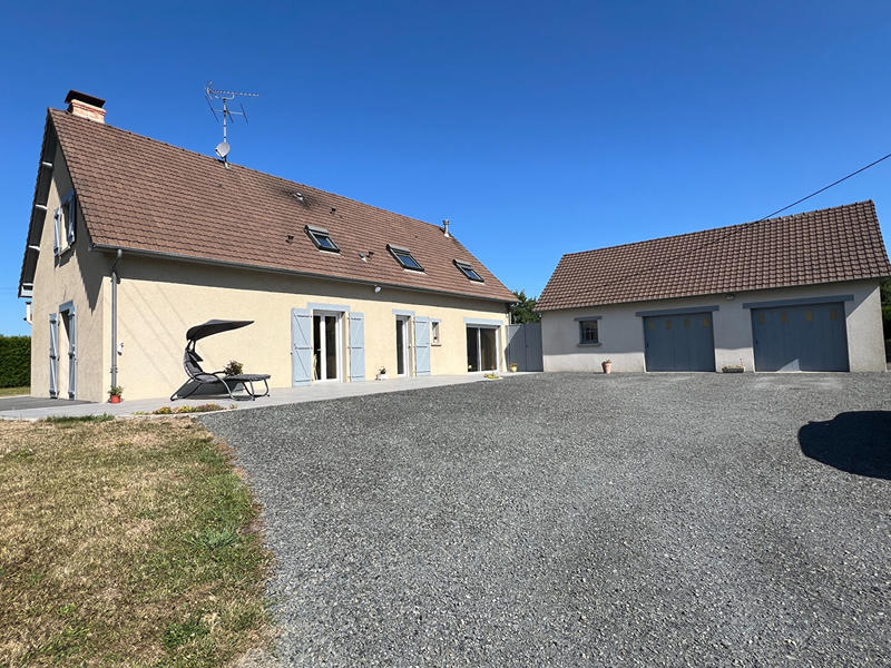 Maison - 152 m² - 6 pièces