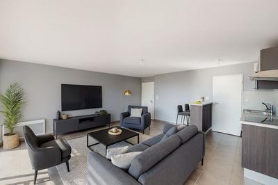 Appartement - 100 m² - 4 pièces