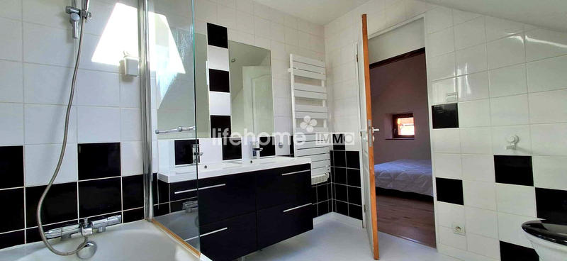 Maison - 75 m² - 3 pièces