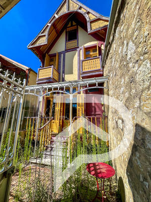 Maison - 150 m² - 5 pièces