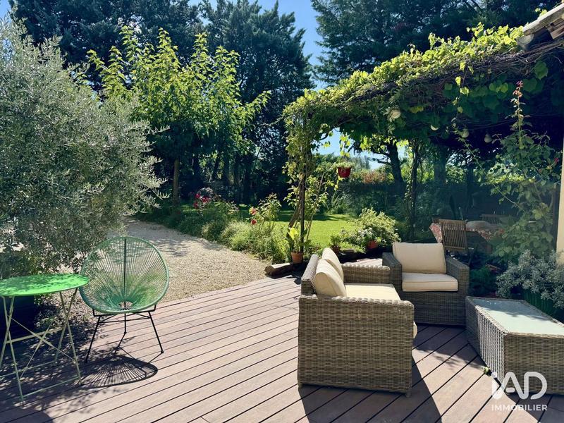 Maison - 224 m² - 8 pièces