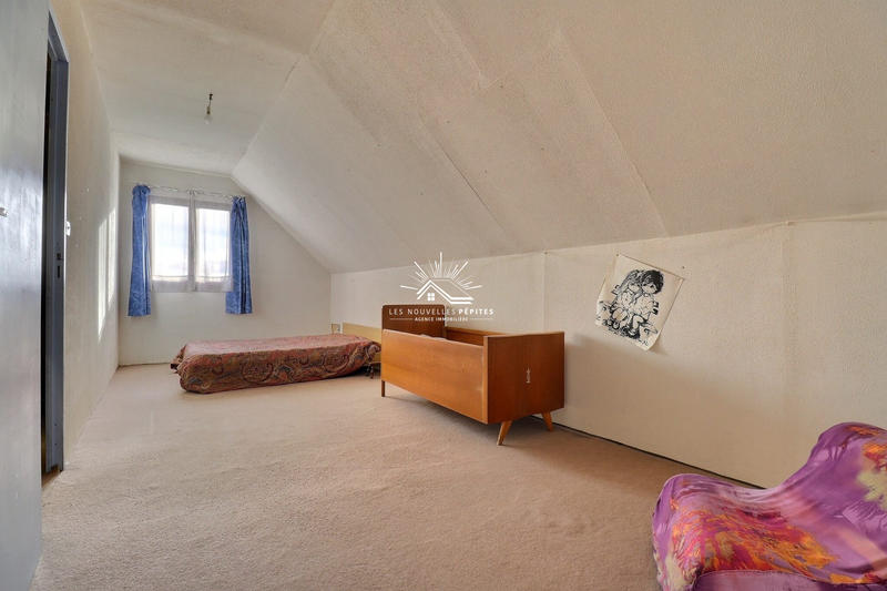 Maison - 151 m² - 8 pièces