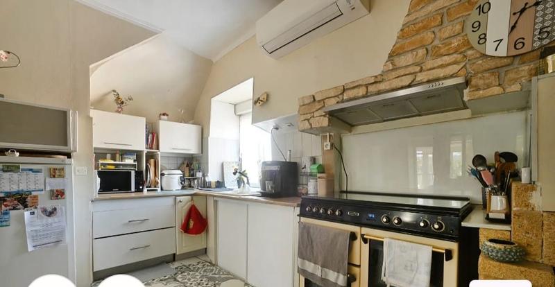 Maison - 186 m² - 10 pièces