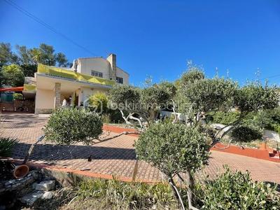 Villa - 140 m² - 6 pièces