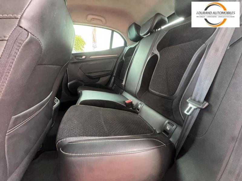 Renault Mégane IV Berline TCe 140 Edc Fap Intens