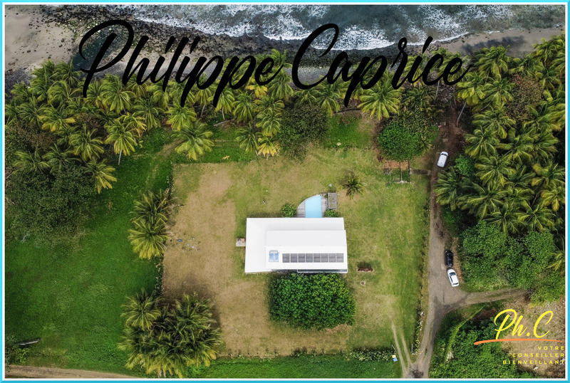 Maison - 327 m² - 7 pièces