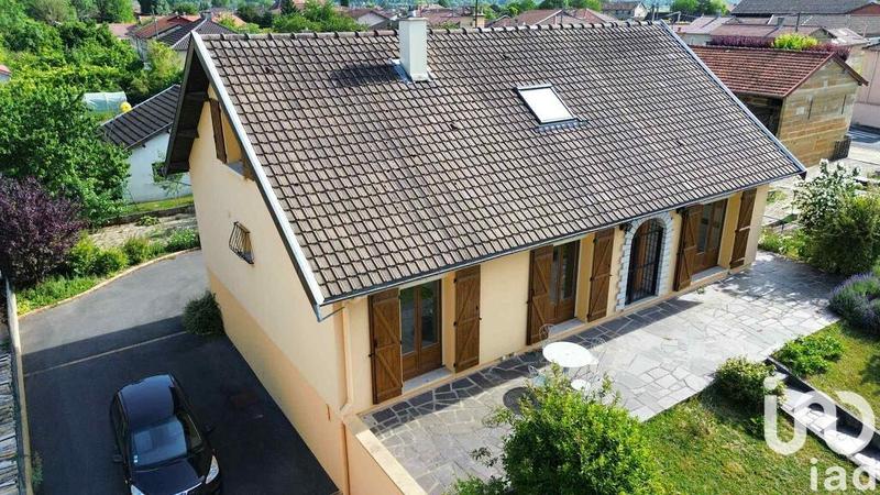 Maison de village - 130 m² - 5 pièces