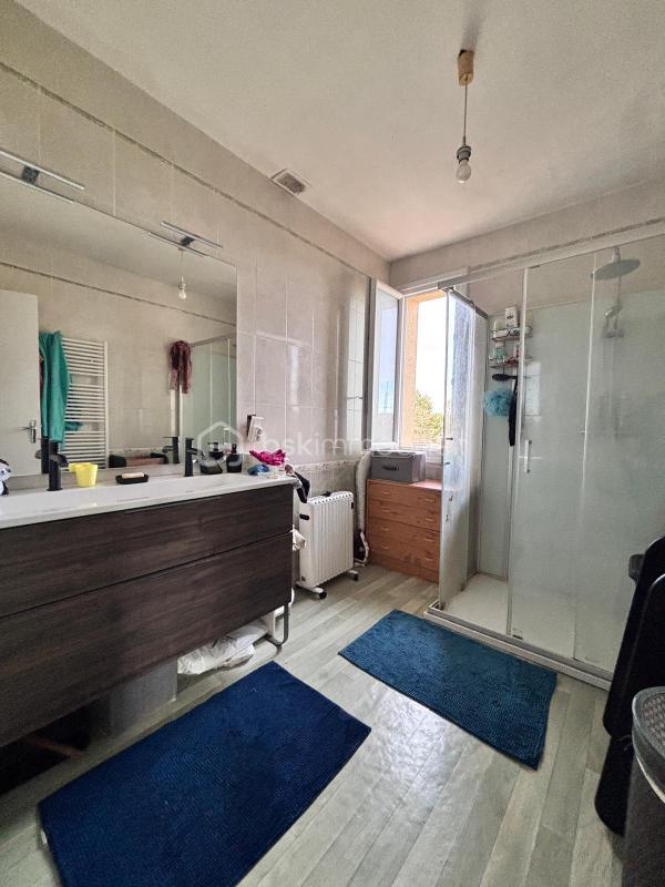 Maison traditionnelle - 137 m² - 6 pièces