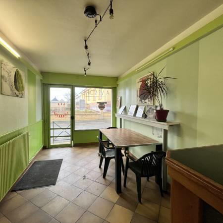 Maison - 218 m² - 9 pièces