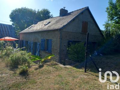 Maison - 96 m² - 4 pièces