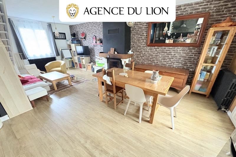 Maison - 138 m² - 8 pièces