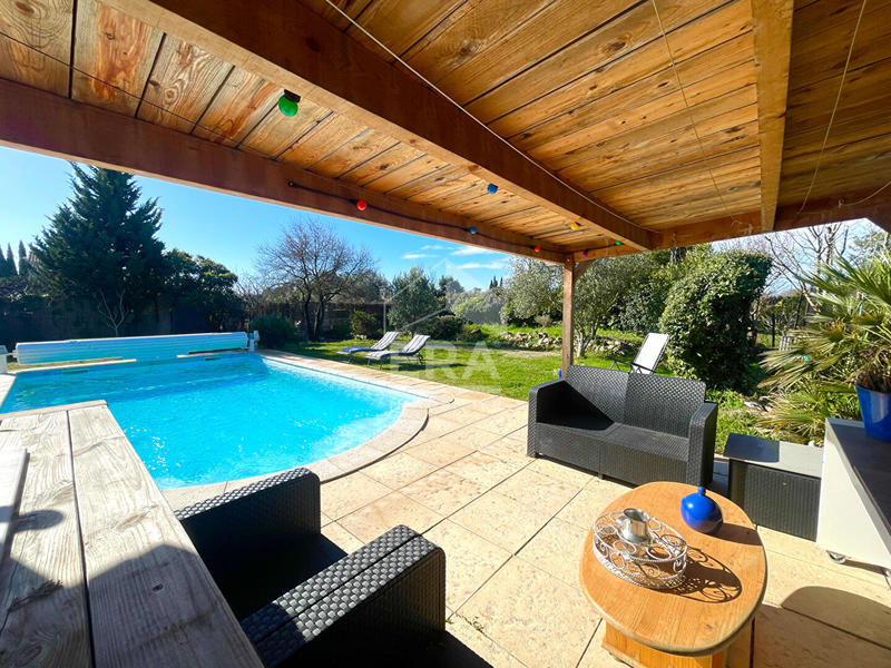 Maison - 185 m² - 7 pièces