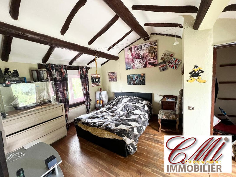 Maison - 208 m² - 6 pièces