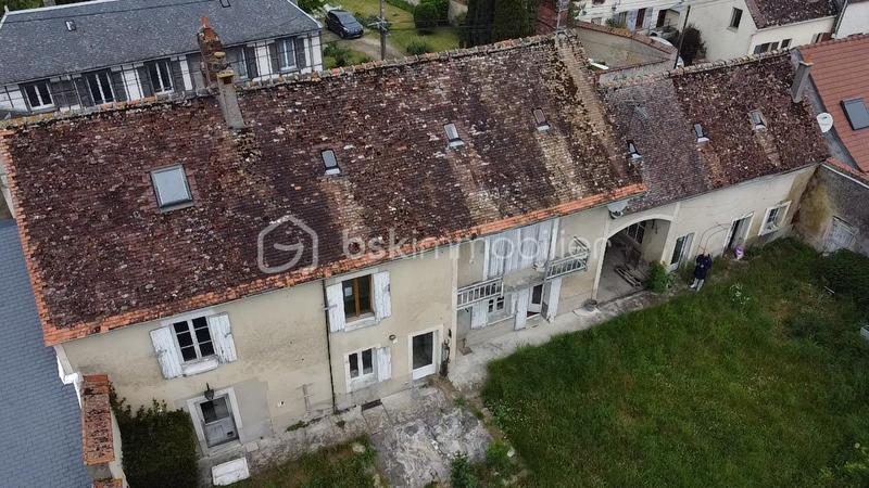 Immeuble - 167 m² - 20 pièces