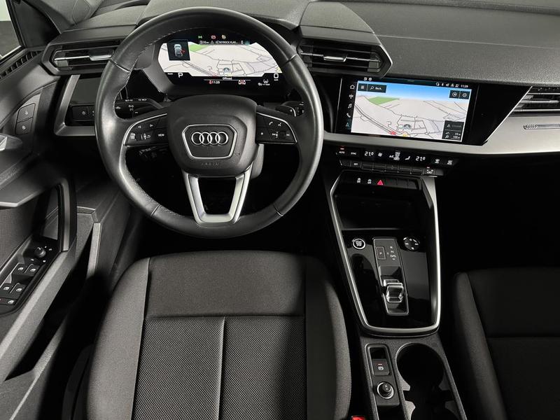 Audi A3 Sportback 35 Tfsi 150ch s-Tronic Mild Hybrid Virtual Cockpit Gps Regul Acc Carplay Full Led