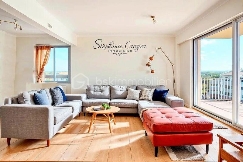 Appartement - 95 m² - 4 pièces