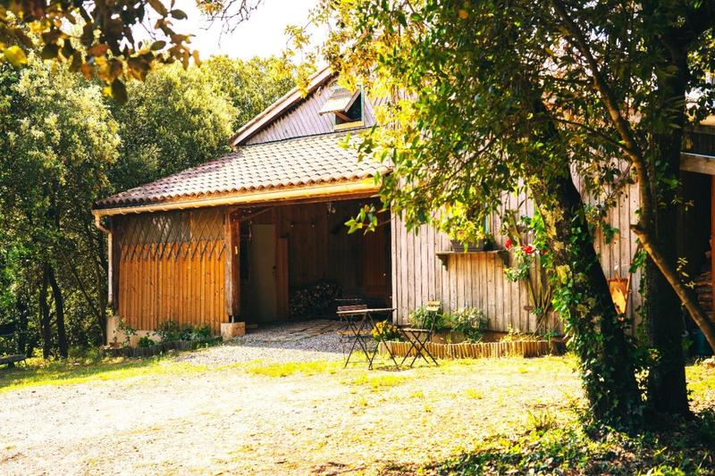 Maison de bois - 187 m² - 6 pièces