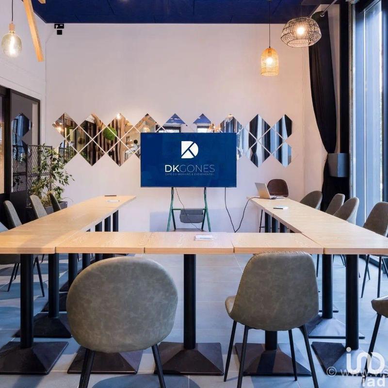 Local commercial - 196 m²