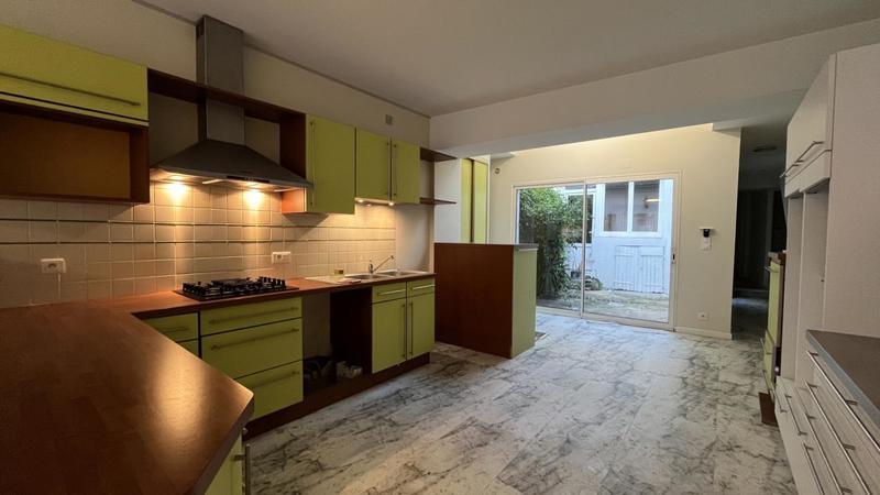 Maison de ville - 163 m² - 7 pièces