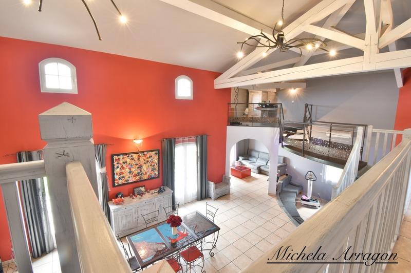 Villa - 210 m² - 7 pièces