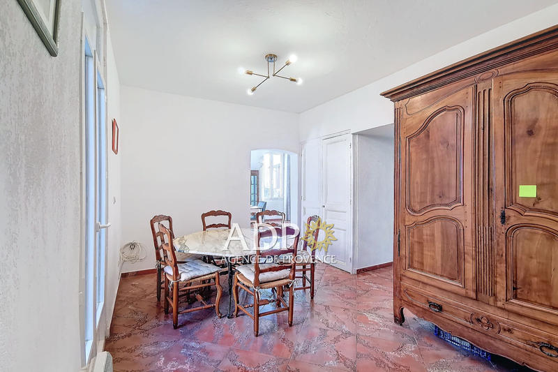 Appartement - 106 m² - 4 pièces