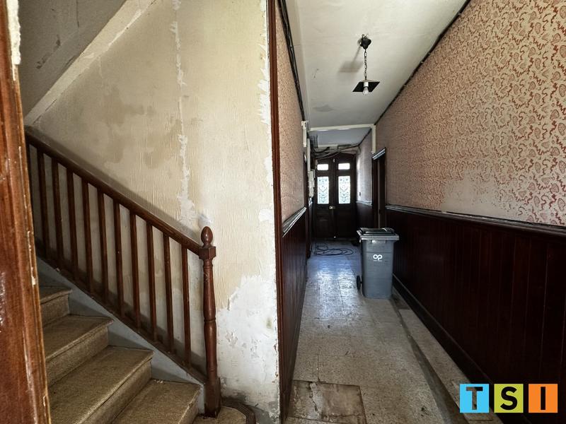 Maison - 191 m² - 12 pièces