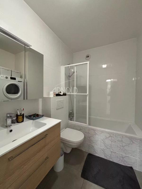 Appartement - 170 m² - 7 pièces