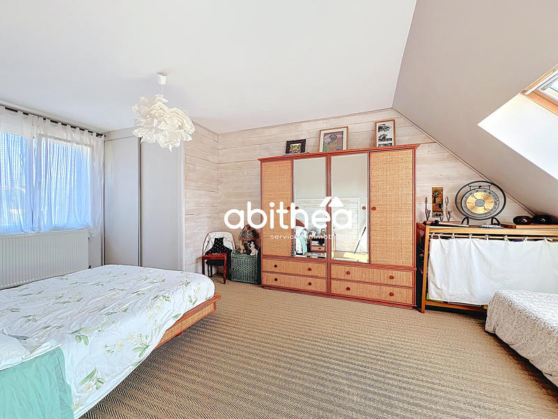 Maison - 175 m² - 7 pièces