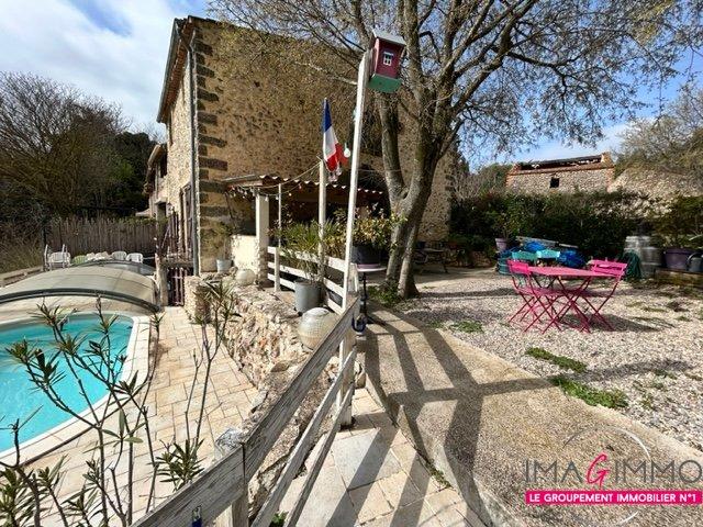 Maison en pierre - 150 m² - 5 pièces