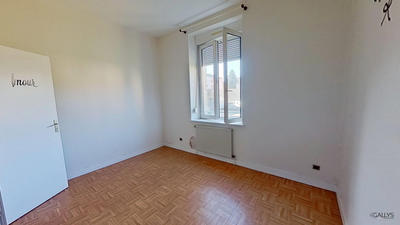 Appartement - 77 m² - 3 pièces
