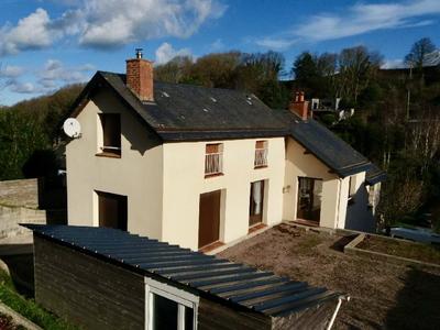 Maison - 144 m² - 7 pièces