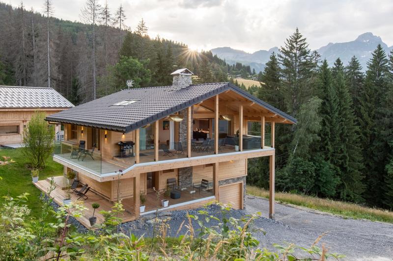 Châlet - 264 m² - 8 pièces