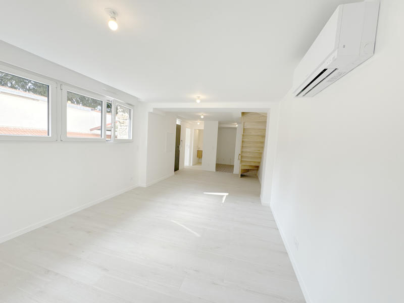 Appartement - 74 m² - 3 pièces