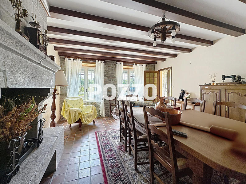 Maison - 150 m² - 7 pièces