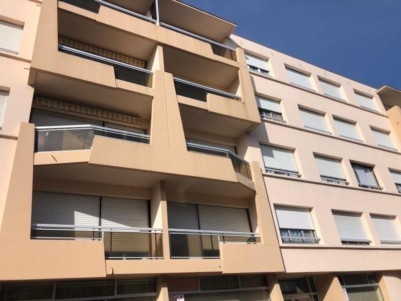 Appartement - 93 m² - 5 pièces