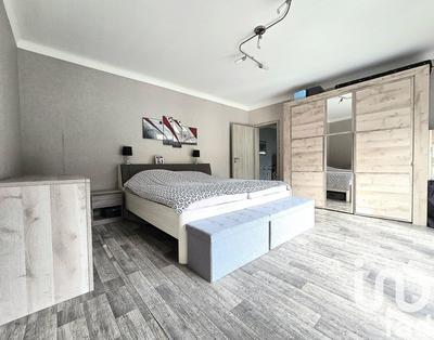 Maison - 138 m² - 5 pièces