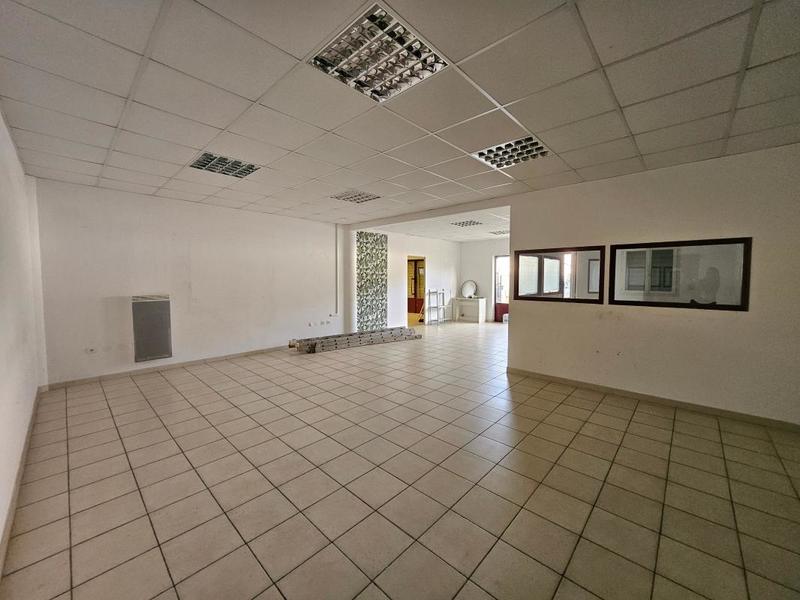 Immeuble - 700 m² - 4 pièces