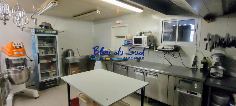 Fonds de commerce - 107 m²