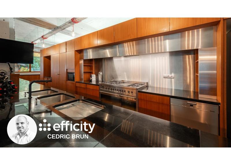 Villa - 450 m² - 9 pièces