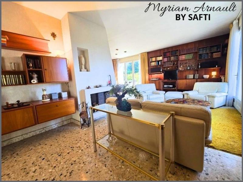 Maison - 158 m² - 7 pièces