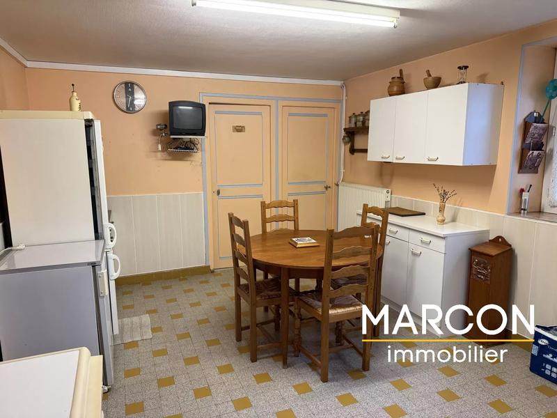 Maison - 110 m² - 4 pièces