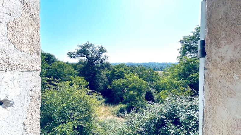 Maison en pierre - 138 m² - 6 pièces