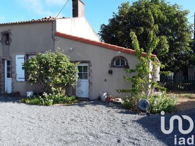 Maison - 200 m² - 7 pièces