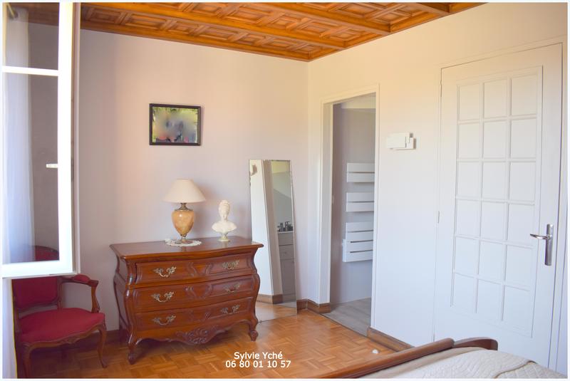 Maison de ville - 114 m² - 6 pièces