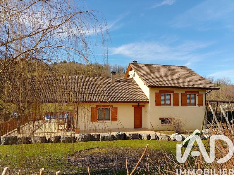 Maison - 88 m² - 4 pièces