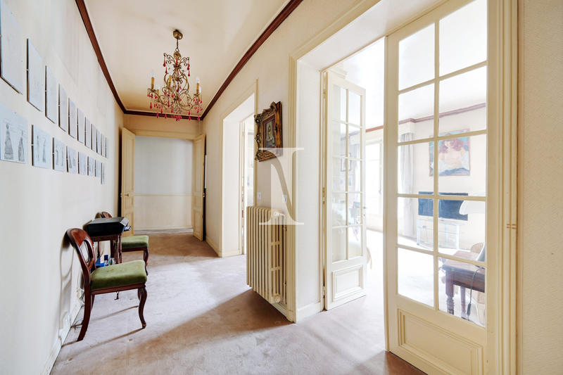 Appartement - 105 m² - 3 pièces