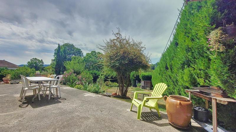 Maison - 196 m² - 7 pièces