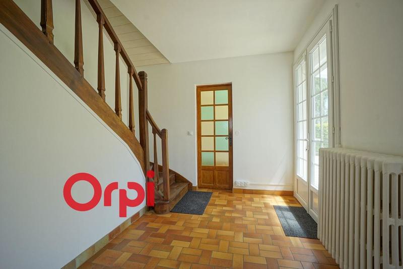 Maison - 225 m² - 7 pièces