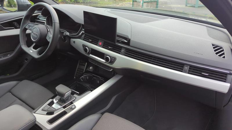 Audi A4 Avant 2.0 Tdi Mild Hybrid 204 s tronic7 s-Line - Garantie constructeur